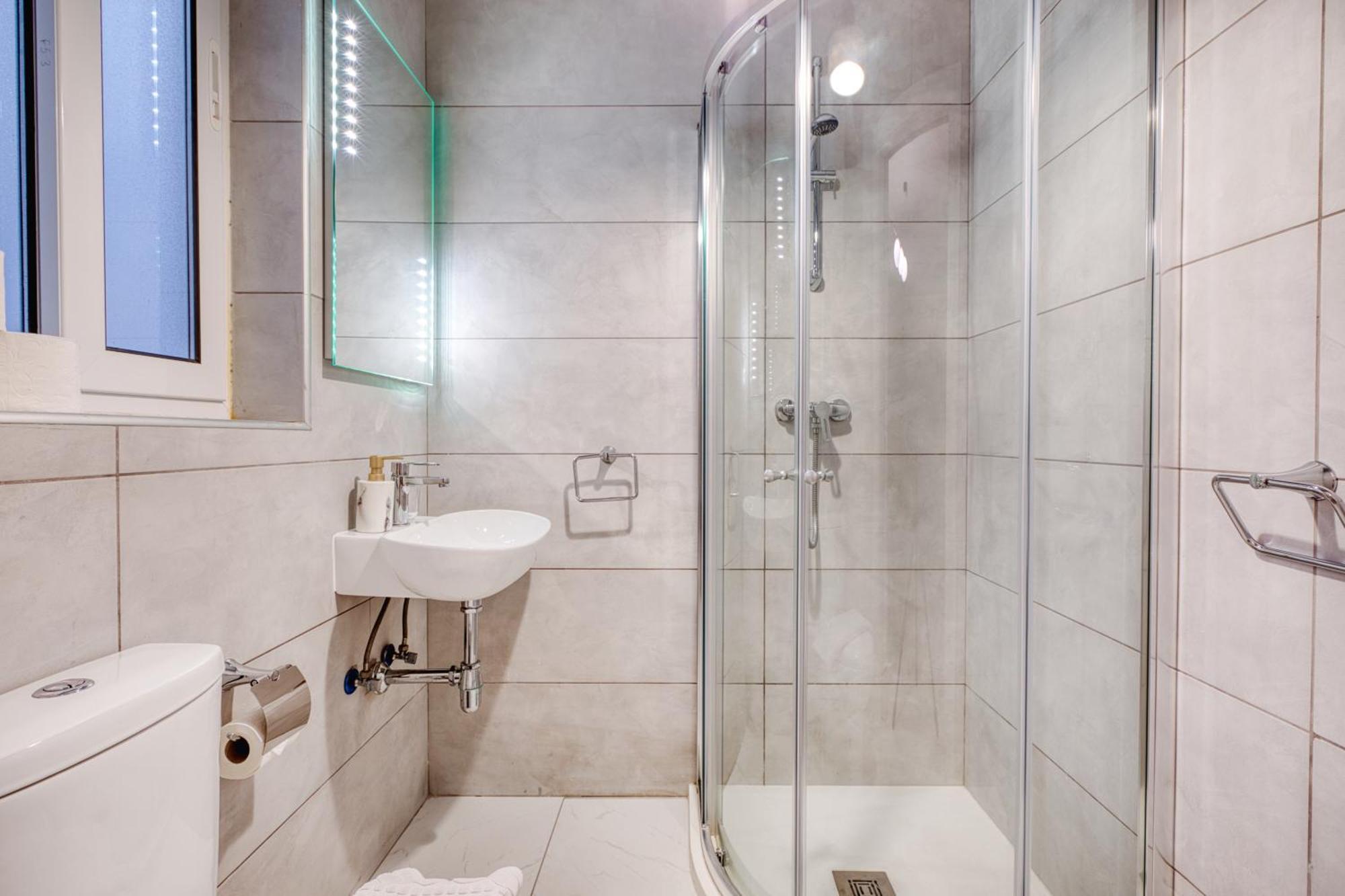 סיינט פול ביי Blu Mar Sea View Apartments מראה חיצוני תמונה