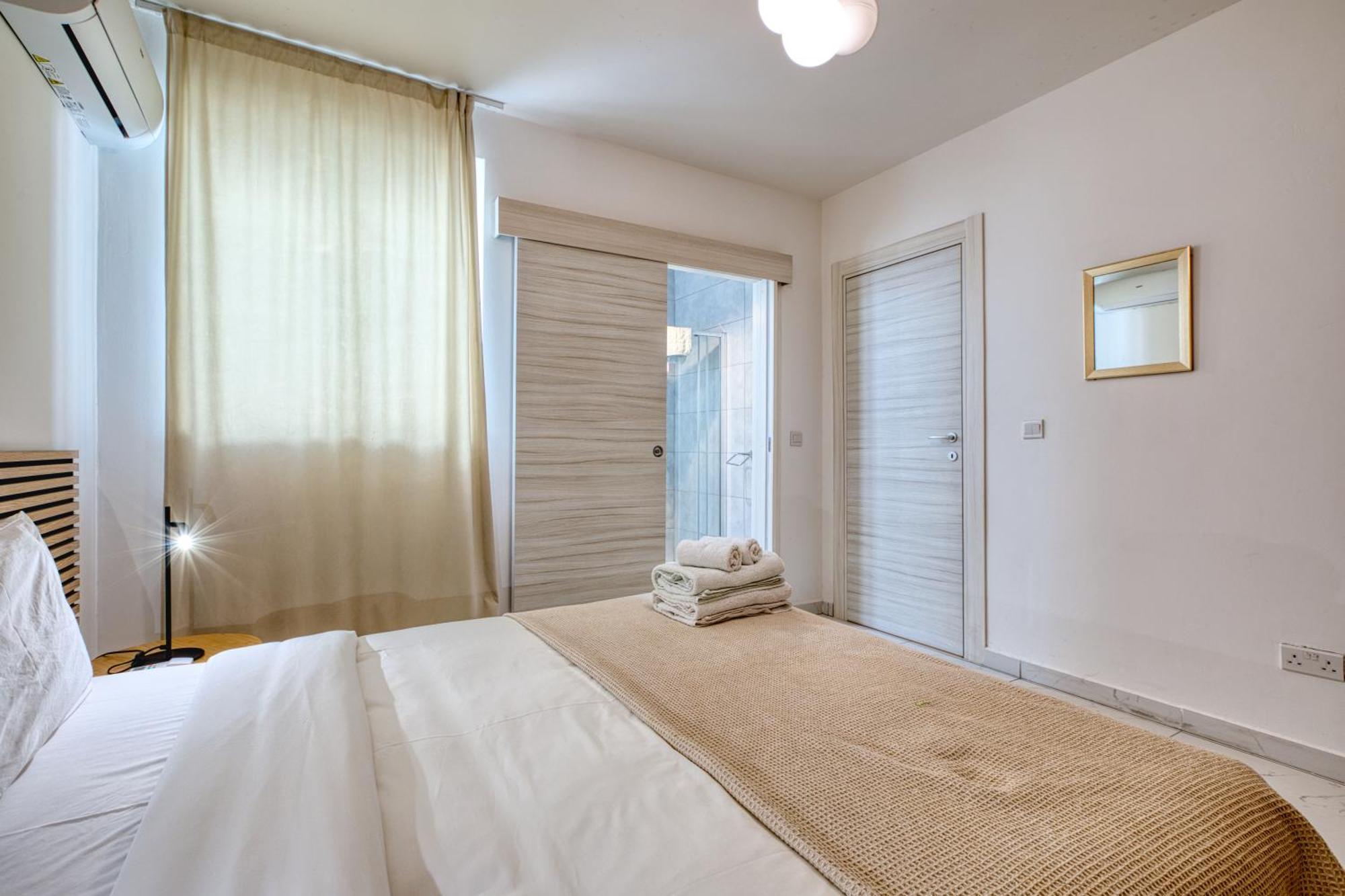 סיינט פול ביי Blu Mar Sea View Apartments מראה חיצוני תמונה