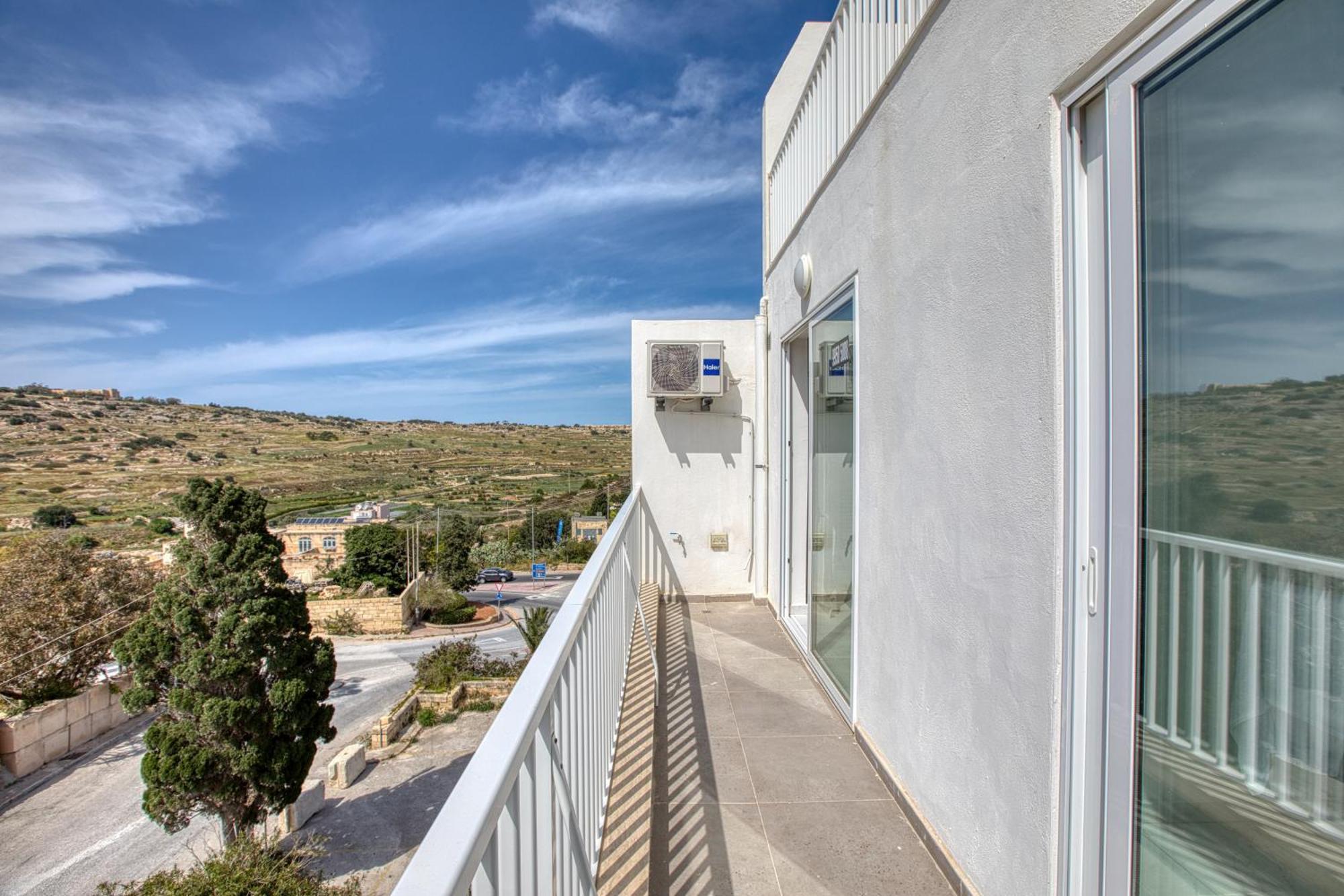 סיינט פול ביי Blu Mar Sea View Apartments מראה חיצוני תמונה