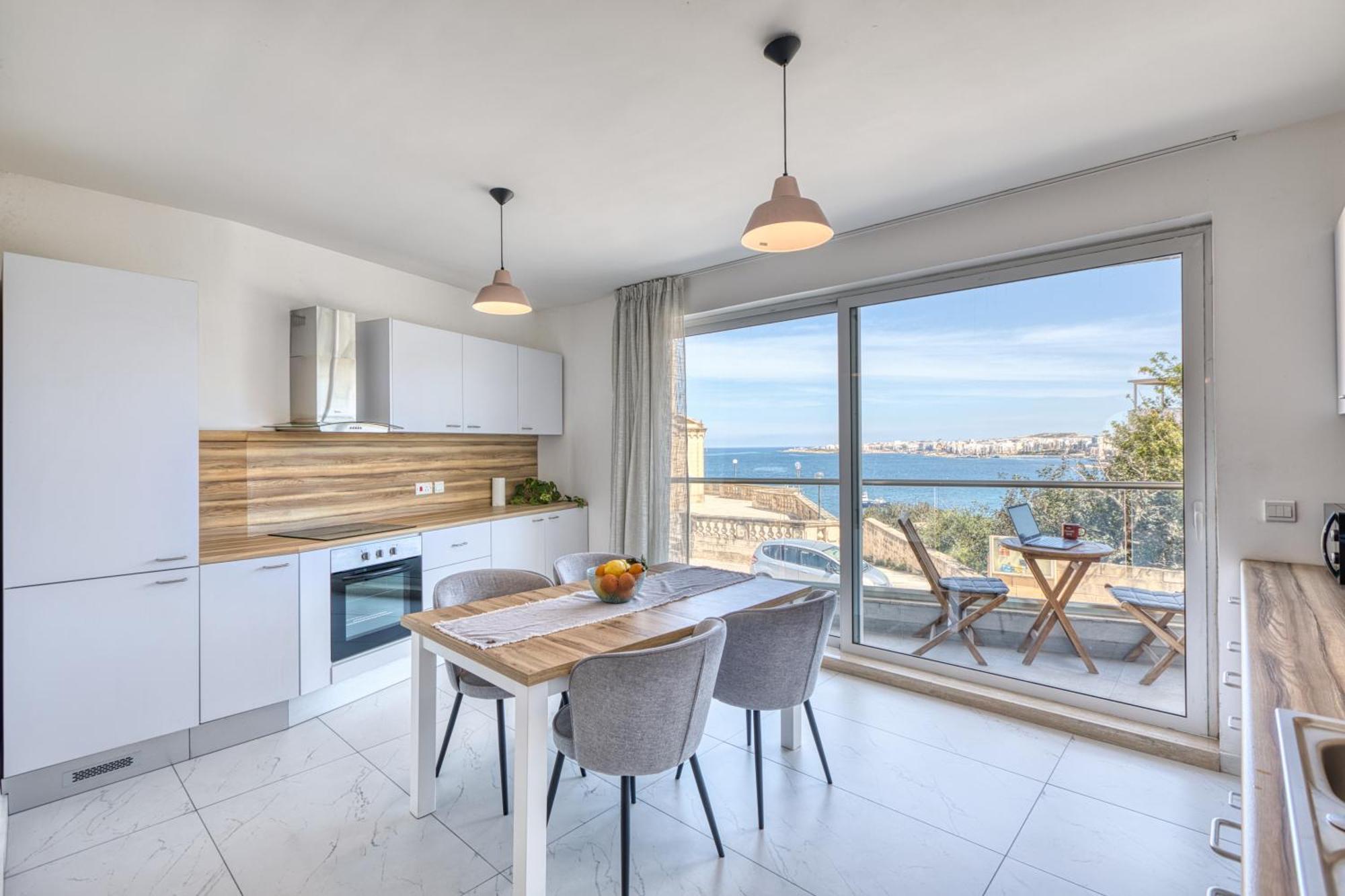 סיינט פול ביי Blu Mar Sea View Apartments מראה חיצוני תמונה